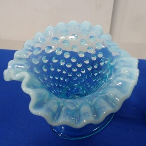 Fenton Blue Opalescent Hobnail Glass Cornucopia Horn Candleholder Vase Set of 2 - Picture 5 of 6